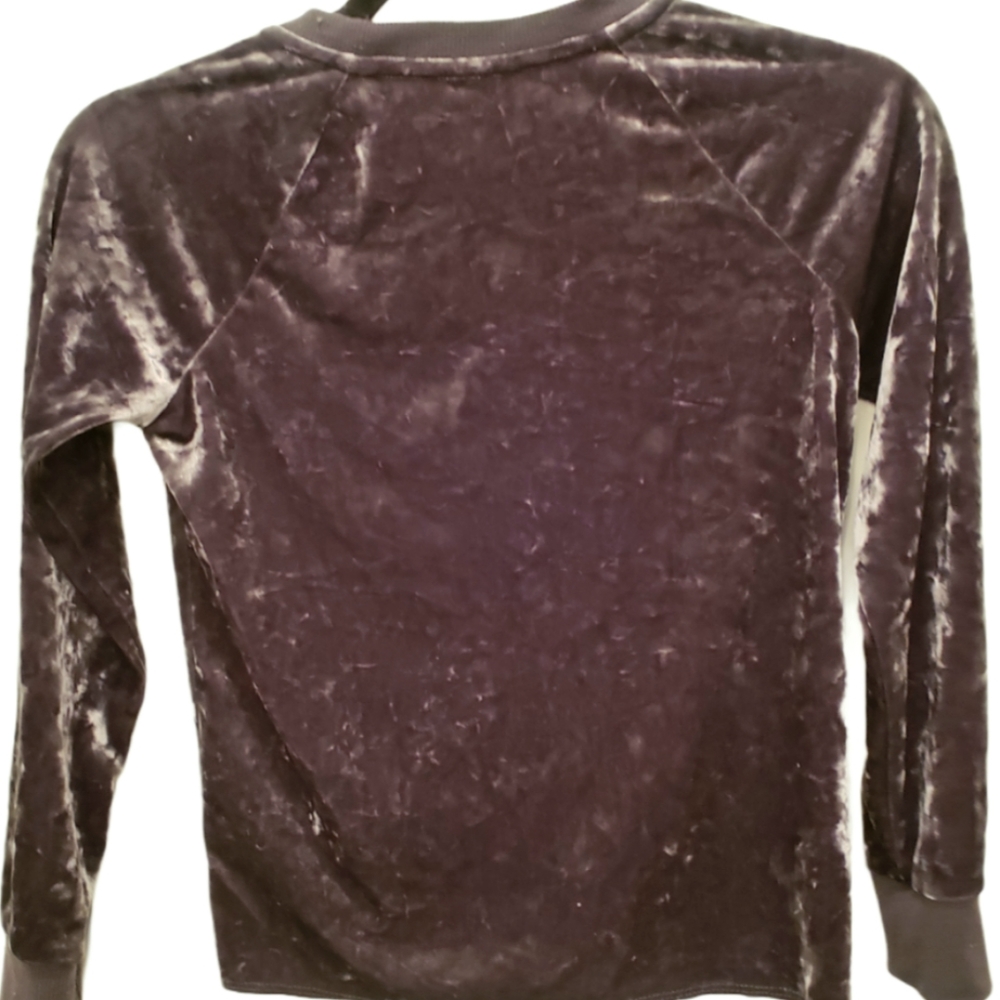 ART CLASS Juniors Crushed Velvet Top - Picture 2 of 4